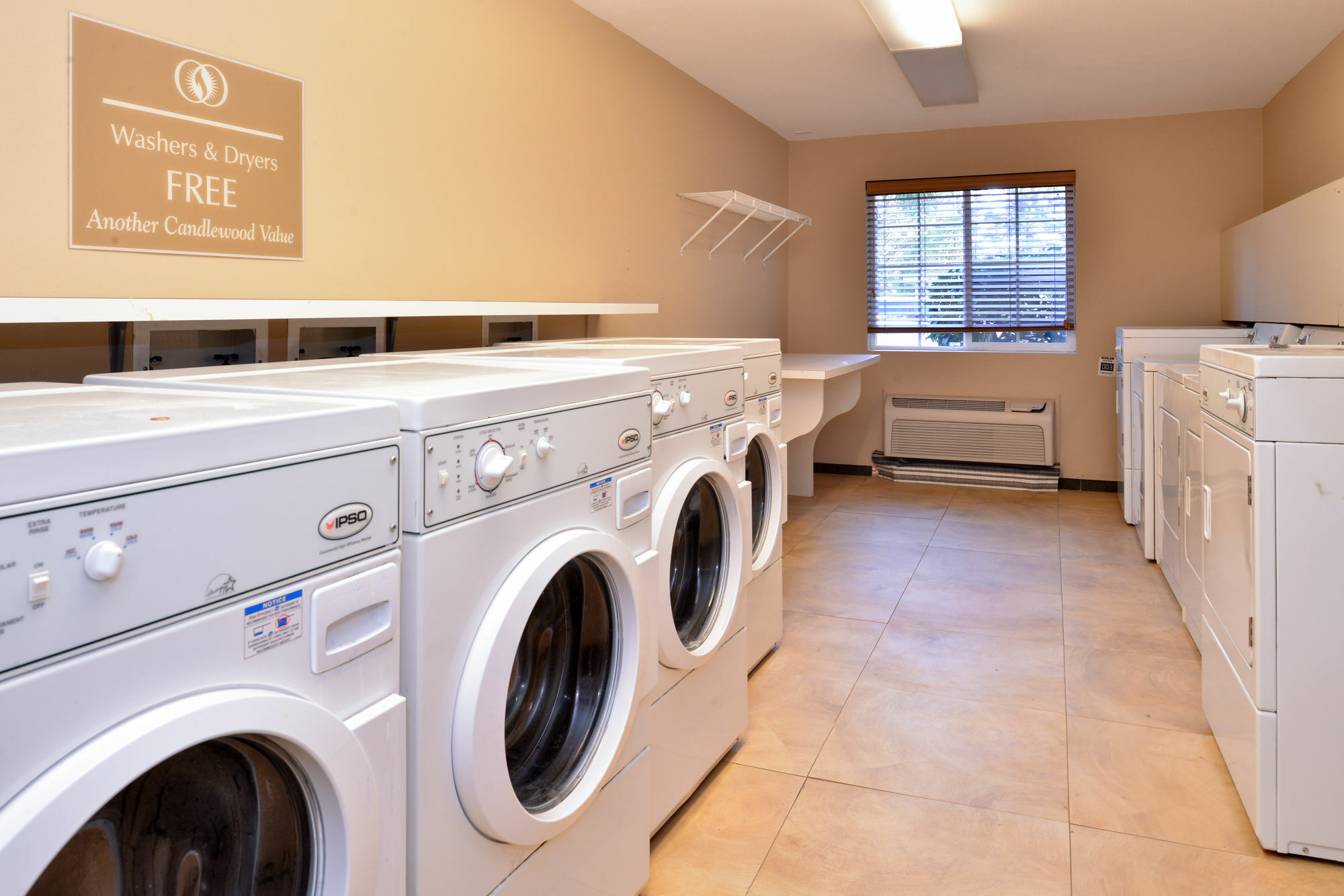 Candlewood Suites Charleston-Northwoods By Ihg North Charleston Kültér fotó