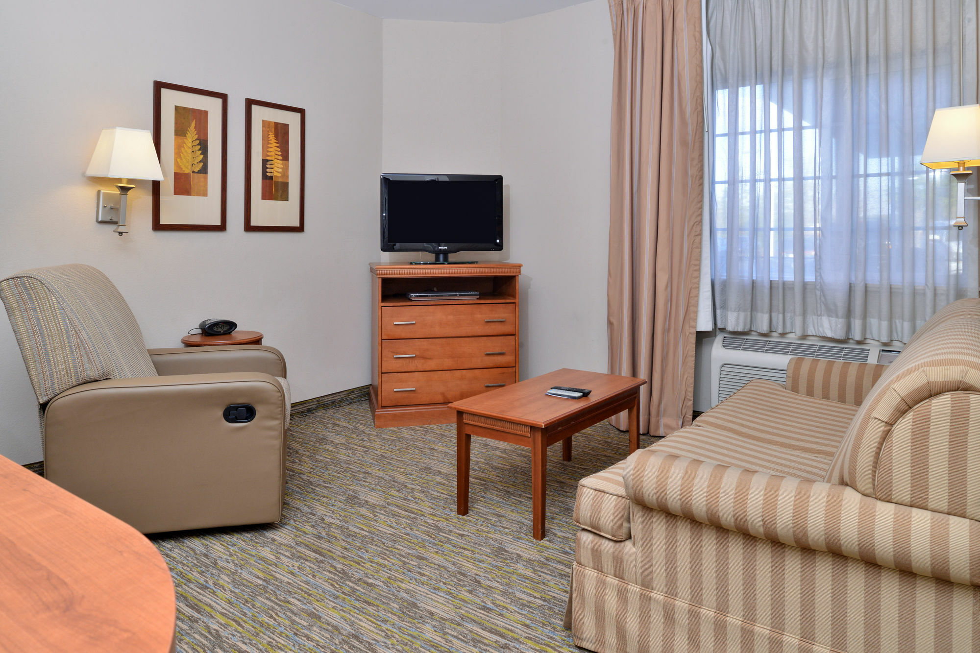 Candlewood Suites Charleston-Northwoods By Ihg North Charleston Kültér fotó